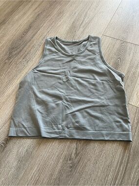 Lululemon Swiftly Breathe Crop Tank